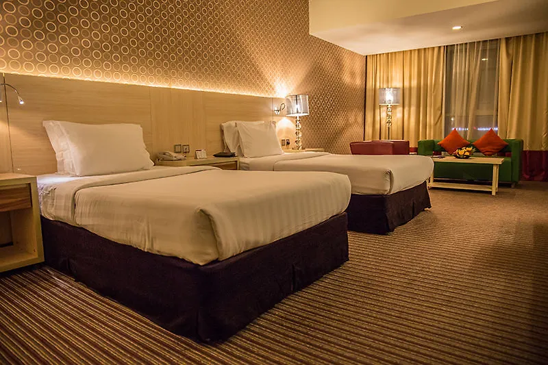 Saffron Boutique Hotel Dubai 4*,  Emirati Arabi Uniti