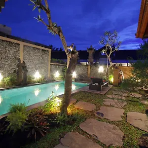Wira 2*, Ubud Indonesië