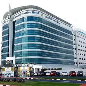 جراند إكسلسيور - بر دبي